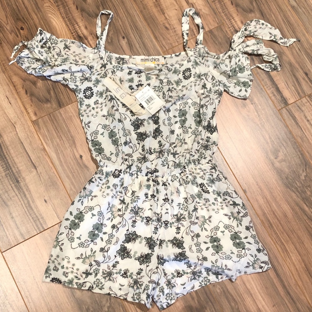 Mimi Chica Small Romper - NWT!